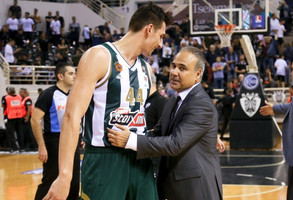 Φλεβαράκης: Άνισος αγώνας, δεν βγάζουμε άκρη με τη διαιτησία