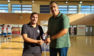 Νίκη Αμαρουσίου: Τίμησε την Ένωση Αττάλου Καλύμνου για την παρθενική συμμετοχή στη Γ’ Εθνική