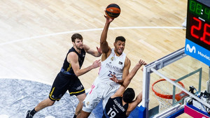 Πήρε το ντέρμπι κορυφής η Ρεάλ Μαδρίτης 92-85 στην Τενερίφη