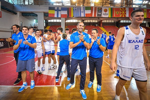 Καλαμπόκης: &quot;Τα παιδιά κέρδισαν τον σεβασμό όλων μας&quot;