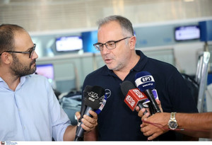 Πέταξε για Κίνα η Εθνική - Σκουρτόπουλος: &#039;&#039;Με τα μέχρι τώρα δεδομένα, θα ταξιδέψει ο Σλούκας&#039;&#039; (pics)