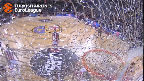 Όταν ο Άντε Τόμιτς έσπασε το ταμπλό (video)