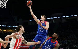 Εφές-Ερυθρός Αστέρας 84-83: Ανατροπή και νίκη με Πλάις-Μίτσιτς, μοιραίος ο Κάλινιτς! (vid)