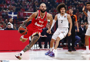 Έτσι νίκησε τον Ολυμπιακό στο ΣΕΦ η Παρί (vid)