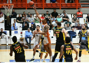 Με άνεση έκανε το 1-0 ο Προμηθέας, 79-60 τον Άρη (gallery &amp; vids)