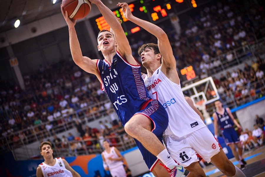 Ισπανία-Σερβία 71-81: Πρωταθλητές Ευρώπης U18 οι Σέρβοι!