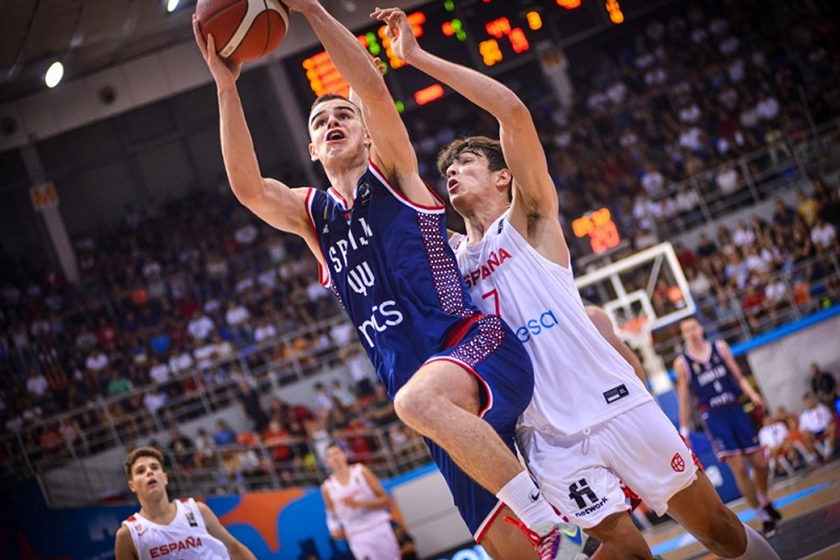 Ισπανία-Σερβία 71-81: Πρωταθλητές Ευρώπης U18 οι Σέρβοι!