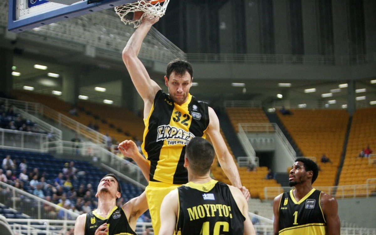 Ιωνικός Νίκαιας: Έσκασε η &quot;βόμβα&quot; Μαυροκεφαλίδη !