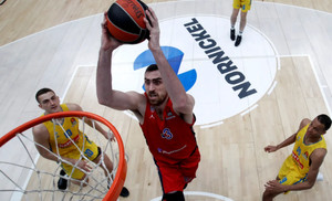Ο Μιλουτίνοβ MVP της 25ης αγωνιστικής της EuroLeague (vid)