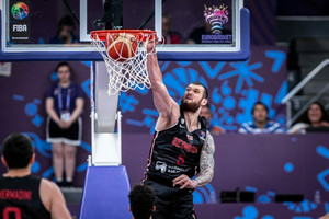 Με Μαμουκελασβίλι στο Νο1 το πρώτο Top-10 του Eurobasket (video)