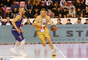 Οι rising stars... έτρεξαν και νίκησαν τους All Time Stars! (pics)