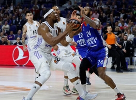 Ρεάλ Μαδρίτης-Εφές 94-85: Μίνι εκδίκηση για τον χαμένο τελικό (vids)