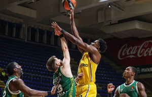 Επιτέλους νίκη η Μακάμπι, 95-78 τη Ζαλγκίρις (vid)