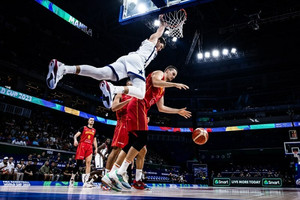 Τα highlights της νίκης των Αμερικανών επί του Μαυροβουνίου (video)