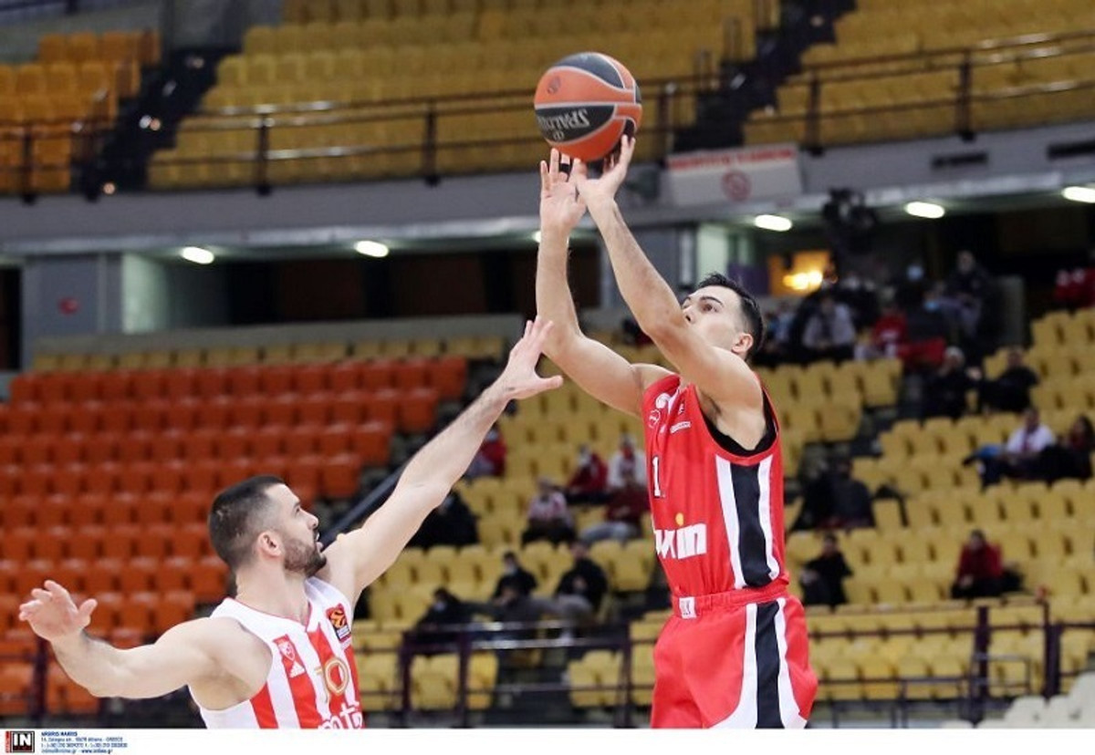 Κώστας Σλούκας: Συμπλήρωσε 300 αγώνες στη Euroleague