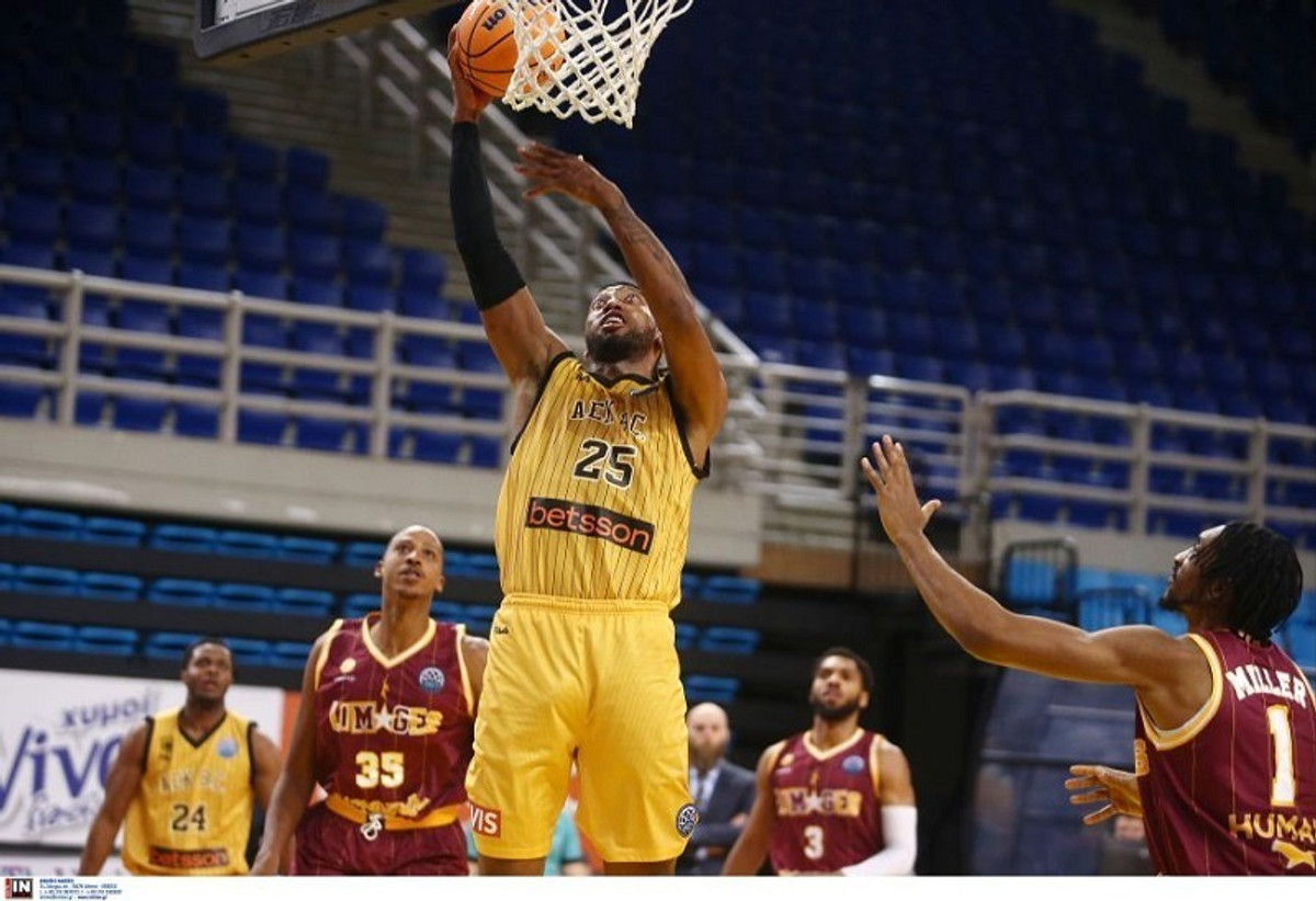Μίτσελ: &quot;Μεγάλη τιμή το βραβείο MVP, νιώθω την αγάπη του κόσμου της ΑΕΚ&quot;