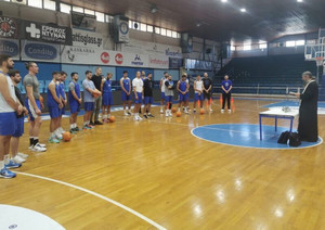 Ηρακλής: Αγιασμός πριν από τα επίσημα στο Ιβανώφειο