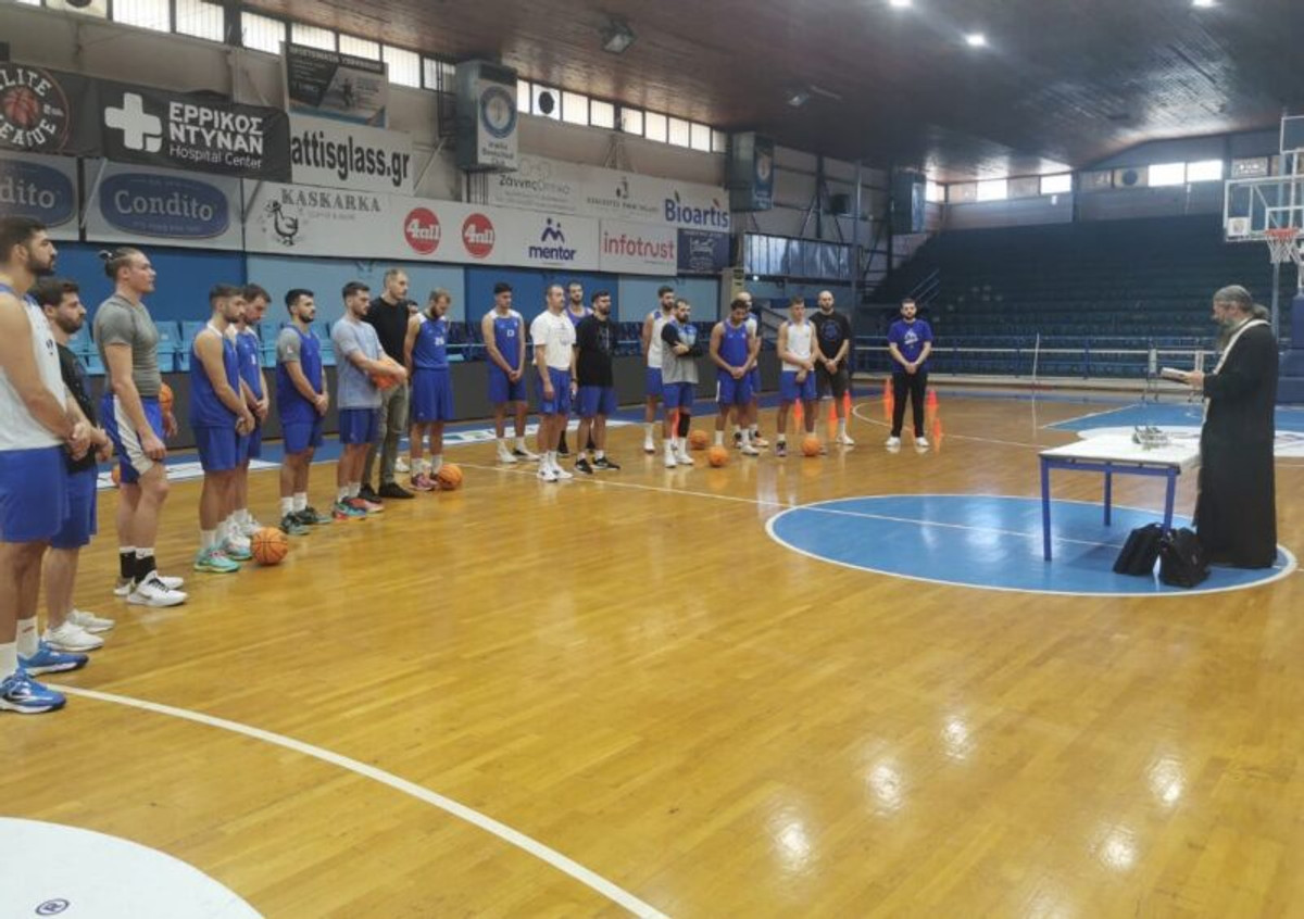 Ηρακλής: Αγιασμός πριν από τα επίσημα στο Ιβανώφειο
