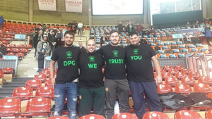 Στο Μόναχο με νέο.. μήνυμα στα t-shirts οι 4 Ροδίτες φίλοι του Παναθηναϊκού!