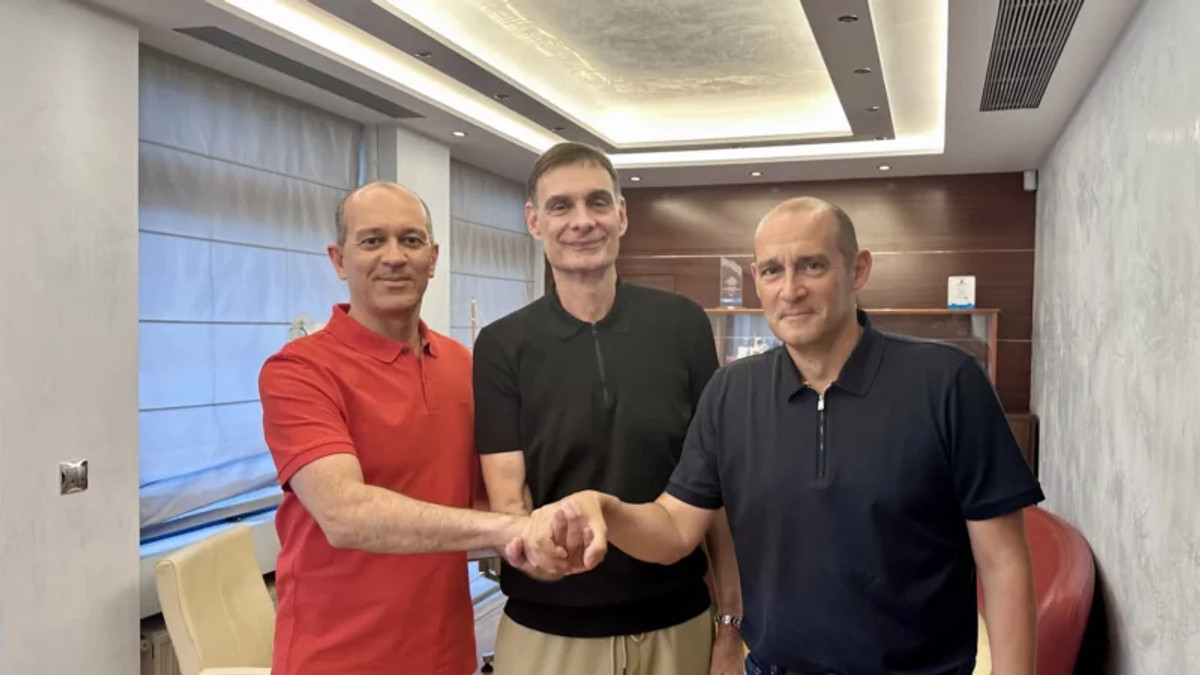 Ολυμπιακός: &quot;Έδεσε&quot; Coach B στο Λιμάνι μέχρι το 2026!