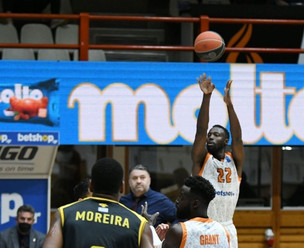 Προμηθέας Πάτρας-ΑΕΚ 80-78: Με στρατηγό -Τζέριαν- Γκραντ στη λήξη!