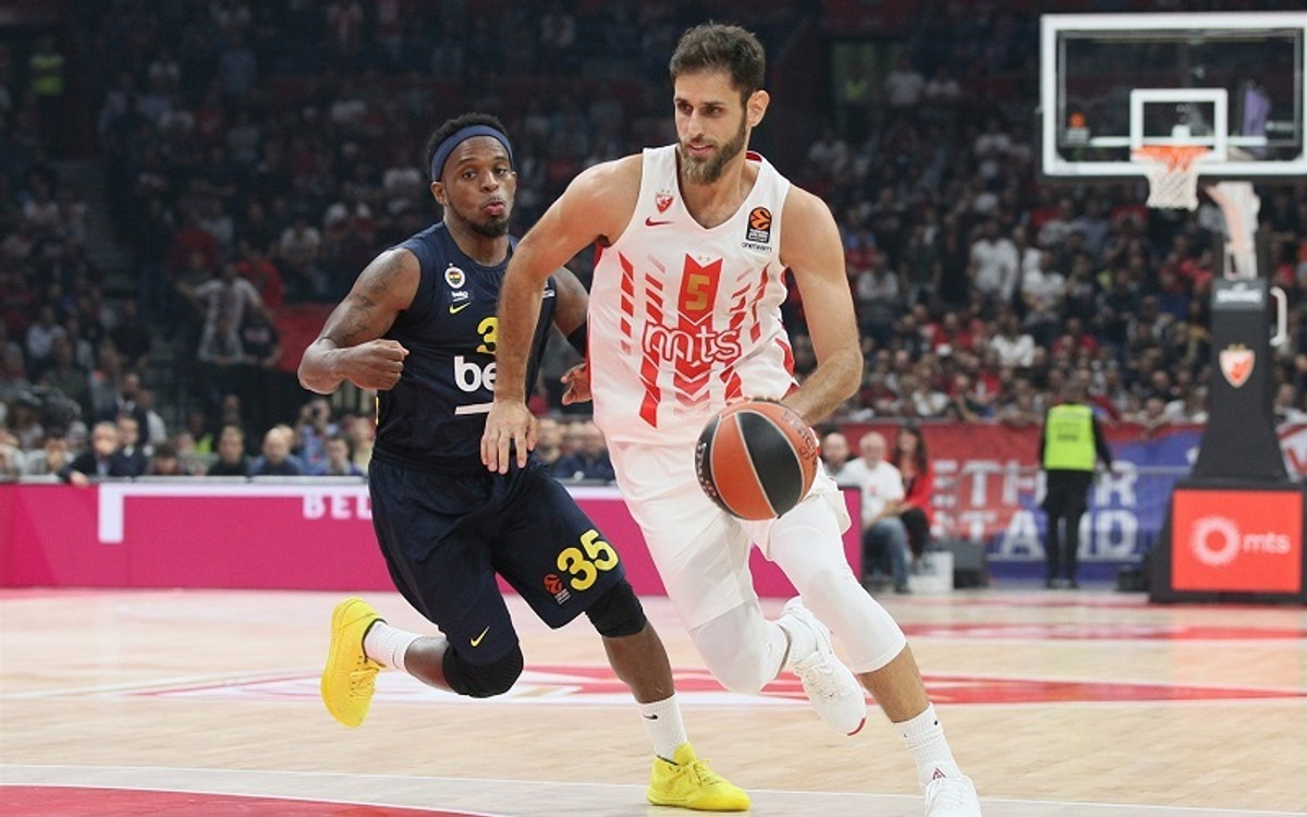 Ερυθρός Αστέρας - Φενέρμπαχτσε 68-56: Θρίαμβος των &quot;ερυθρόλευκων&quot; επί της Φενέρ (vid)