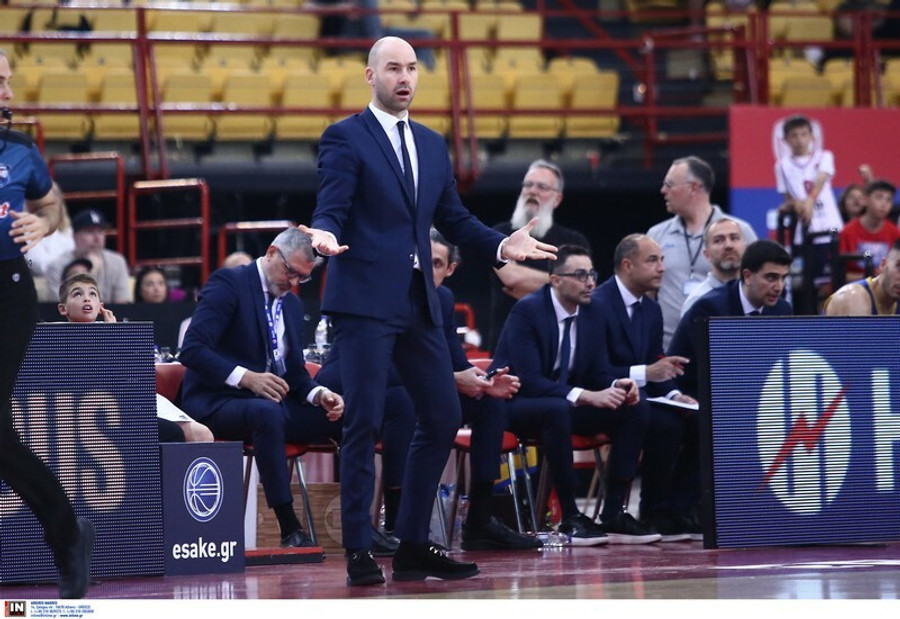 Σπανούλης: &quot;Με τον Ολυμπιακό δεν μπορείς να είσαι πιο ανταγωνιστικός&quot; (vid)