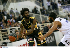 Πέμπτη σερί νίκη η ΑΕΚ 71-67 τον ΠΑΟΚ στην Πυλαία (pics)