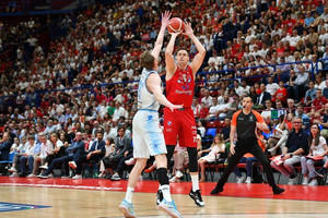 Lega Basket: Διά περιπάτου το 1-0 η Μιλάνο, 95-72 τη Σάσαρι (pics &amp; vid)