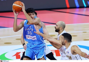 Κύπρος-Ελλάδα 69-96: Λάμψη &quot;Σάμο&quot; στο ντεμπούτο του σε Ευρωμπάσκετ