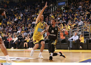 Μεγάλη νίκη το Μαρούσι στη Θεσσαλονίκη, 74-72 τον Άρη (gallery &amp; vids)