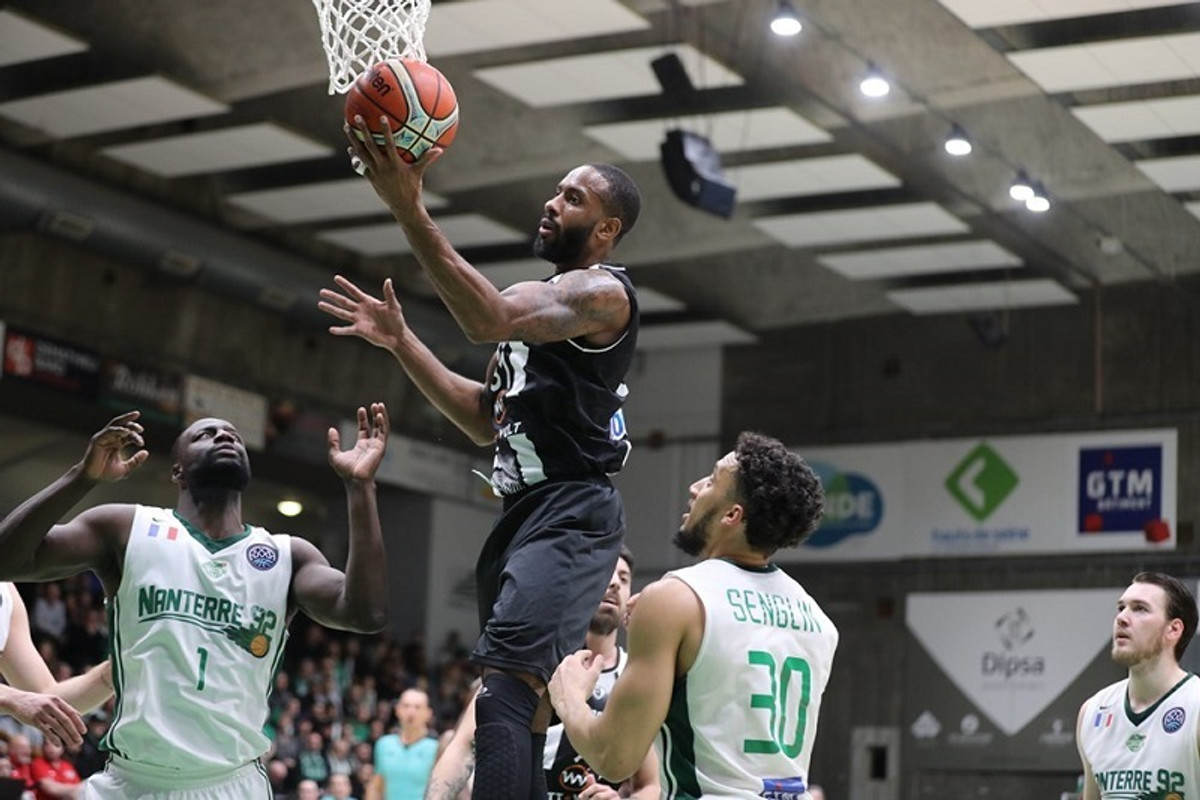 Έχασε κι έμπλεξε ο ΠΑΟΚ με 70-79 από τη Ναντέρ στη Γαλλία (pics)