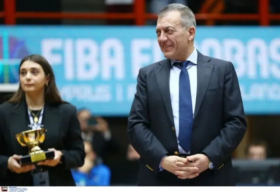 Βρούτσης: "Ο Γιαννακόπουλος θα έρθει στο ραντεβού, περιμένω και τους Αγγελόπουλους"