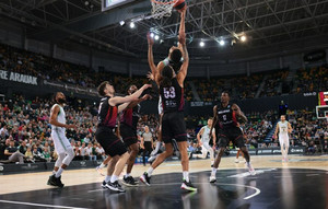 FIBA Europe Cup: Μπιλμπάο-Κέμνιτς 73-98, Βαρέζε-Μπαχτσεσεχίρ 81-80 στους πρώτους ημιτελικούς