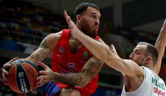ΤΣΣΚΑ-Ζαλγκίρις 85-82: Με buzzer beater τρίποντο του Τζέιμς στην παράταση! (pics &amp; vids)