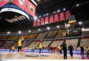 LIVE STREAMING: Ολυμπιακός-ΑΕΚ στις 19:15