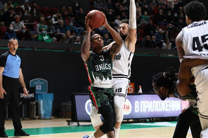 Ούνικς Καζάν-Βίρτους Μπολόνια 85-81: Άντεξε στην αντεπίθεση του Μπελινέλι!