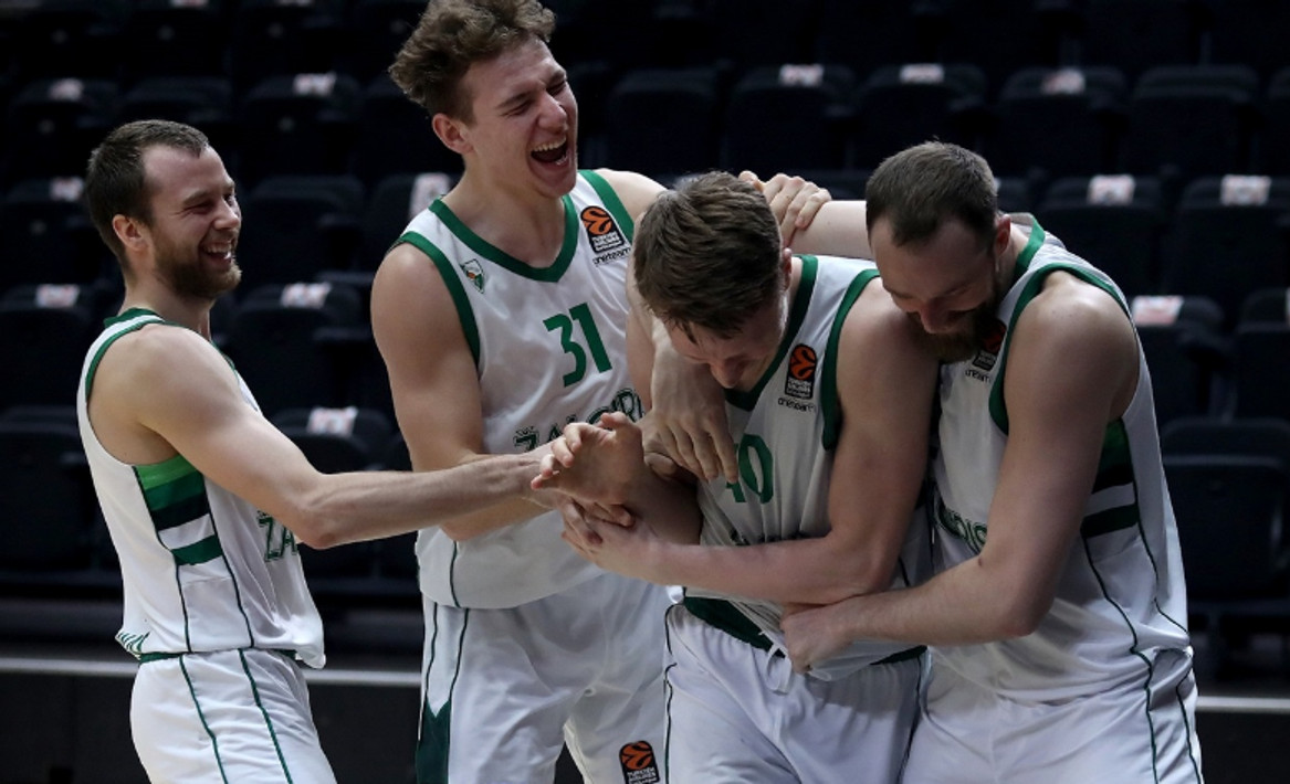 Το νικητήριο buzzer beater του Γκριγκόνις στην κορυφή του Top-10 (vid)