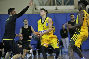 Παρουσία του Μάκη Αγγελόπουλου το 100-39 της ΑΕΚ επί του Αμαρουσίου (pics)