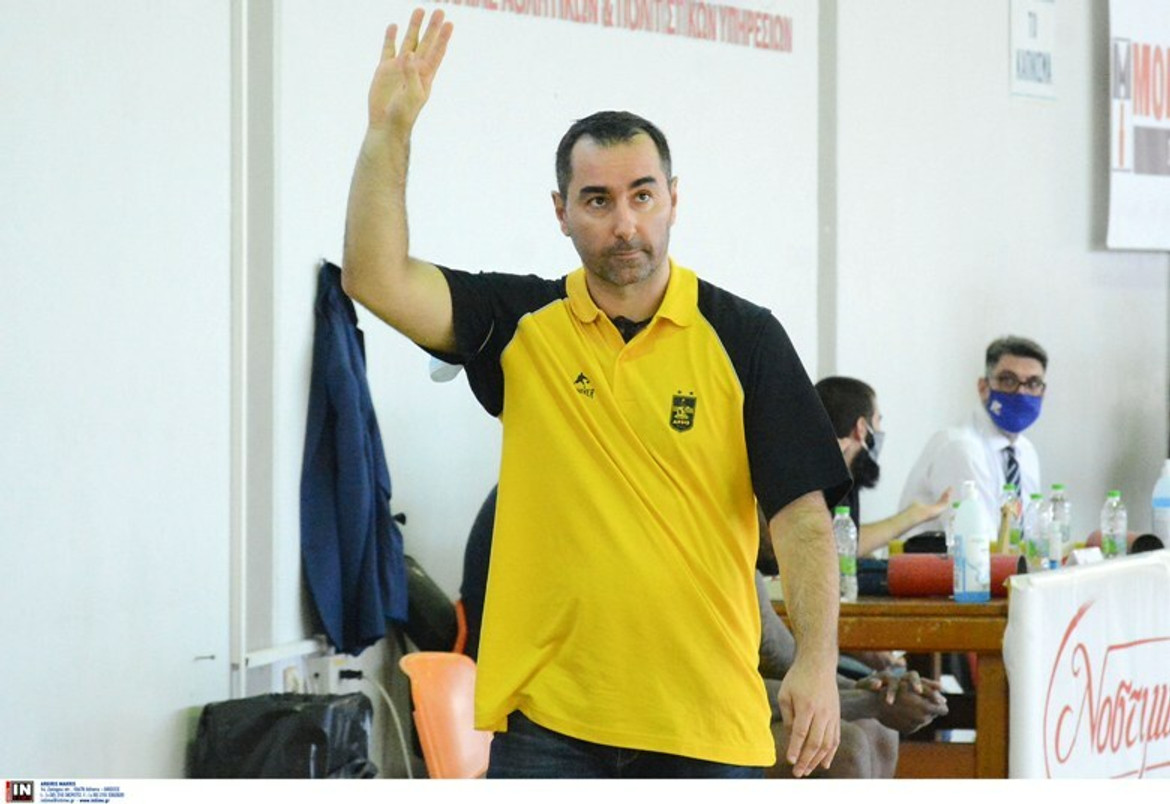 Καμπερίδης: Δεν πρέπει να είναι δικαιολογία ότι ο Άρης είναι ανέτοιμος