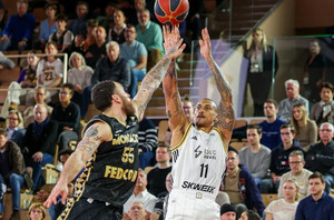 Η Βιλερμπάν 94-86 στο Μονακό πριν από τον Ολυμπιακό