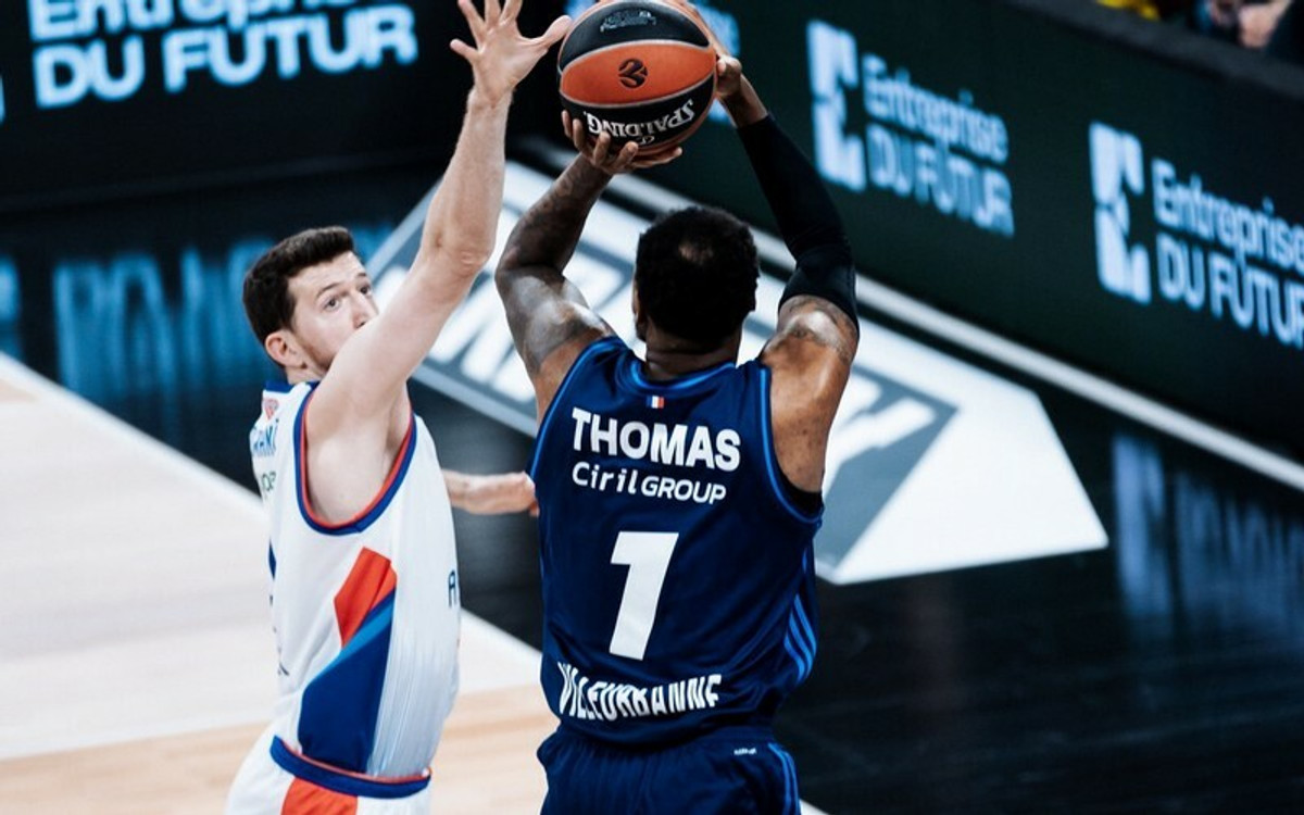 Απομακρύνονται και τα play-in για την Εφές, 84-80 από τη Βιλερμπάν (vids)