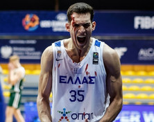 Αφιέρωμα της FIBA στον Ζούγρη: &quot;Ο Ελληνας πολεμιστής&quot;