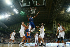 Πρώτη στο &quot;Ακρόπολις&quot; η Σερβία 85-80 στην παράταση την Ελλάδα