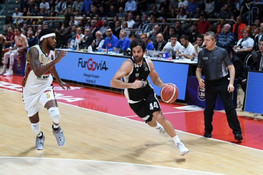 MVP στο ντεμπούτο του ο μαγικός Τεόντοσιτς (video)