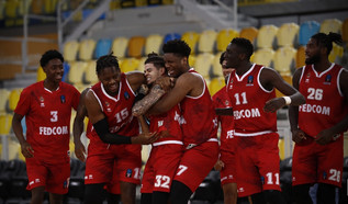 Με clutch Ρομπ Γκρέι το Top-5 των ημιτελικών του EuroCup (vid)