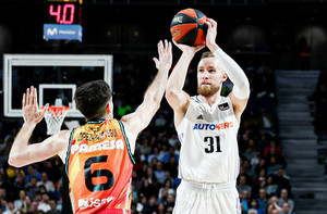 Liga Endesa: Συνεχίζει μόνη στην κορυφή η Τενερίφη, άνετες νίκες για Ρεάλ και Μπασκόνια (vids)