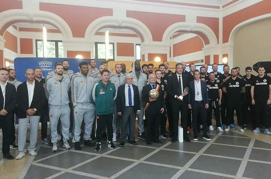 Γεύμα και... τιμές στον Παναθηναϊκό από τους Ρουμάνους (pics)
