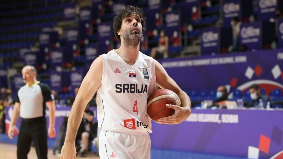 &quot;Ο Πέσιτς έκοψε τον Τεόντοσιτς λόγω απειθαρχίας&quot;