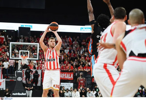 MVP της αγωνιστικής ο Βεζένκοφ: &quot;Σημαντική νίκη που μας δίνει αυτοπεποίθηση&quot;
